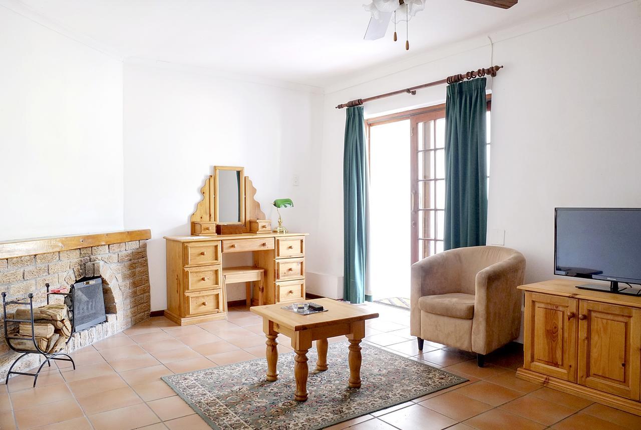 Houw Hoek Hotel Ботривиър Екстериор снимка